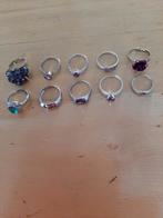 10 zilverkleurige ringen, Zo goed als nieuw, 17 tot 18, Dame, Zilver