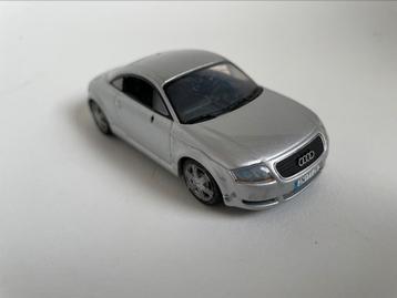 model Audi TT Coupé Minichamps Paul's model art, zilver 1/43 beschikbaar voor biedingen