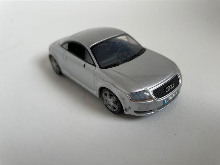 model Audi TT Coupé Minichamps Paul's model art, zilver 1/43, Hobby en Vrije tijd, Modelauto's | 1:43, Gebruikt, Auto, MiniChamps