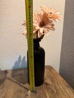 Zwarte vaas met kunstbloem, Ophalen, Zwart, Minder dan 50 cm, Glas