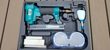 Airpress Tackers/Nietmachine Set - Model 8025K beschikbaar voor biedingen