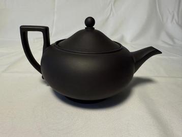 Wedgwood Obsidian servies beschikbaar voor biedingen