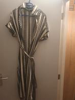 Gestreept overhemdjurk met ceintuur - Maat M, Kleding | Dames, Maat 38/40 (M), Beige, Ophalen of Verzenden, Knielengte