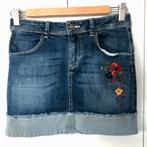 Benetton jeans rokje met geborduurde bloemen 146-152, XL, Meisje, Ophalen of Verzenden, Benetton, Zo goed als nieuw