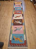 Handgeweven oosterse wollen kelim loper 392x80, Huis en Inrichting, Stoffering | Tapijten en Kleden, Info@SlatsAntiek.nl, Crème