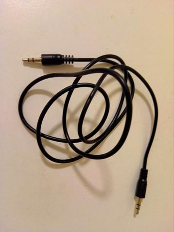 Audio Kabel 3,5mm Jack-naar-Jack (1 Meter) | AUX Kabel beschikbaar voor biedingen