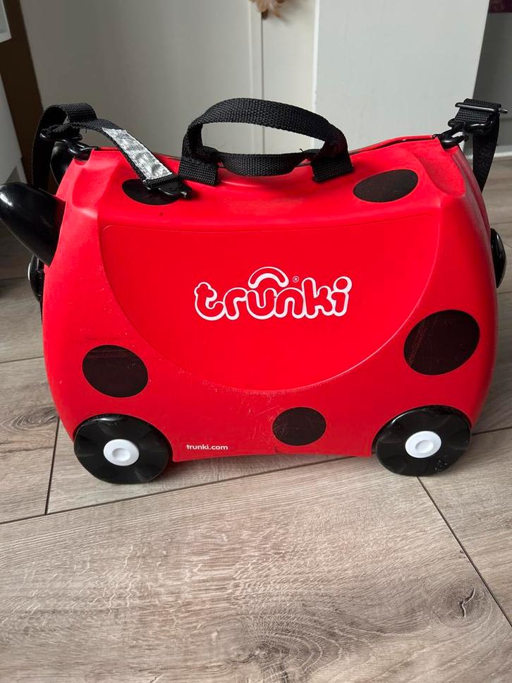 Trunki Koffer - Lieveheersbeestje, Sieraden, Tassen en Uiterlijk, Koffers, Gebruikt, Hard kunststof, Minder dan 50 cm, Minder dan 35 cm