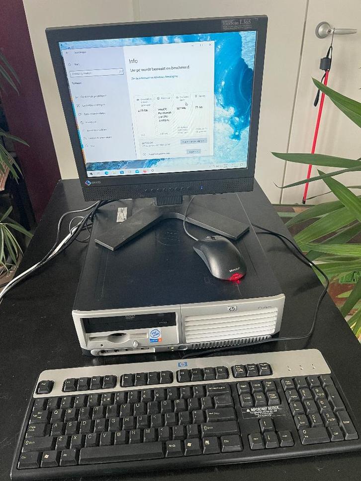 Hp Compaq desktop pc dc7100 sff Windows10, Computers en Software, Desktop Pc's, Gebruikt, 2 tot 3 Ghz, HDD, Minder dan 4 GB, Met videokaart