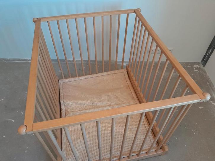 Gratis Box, Kinderen en Baby's, Boxen, Gebruikt, Vierkant, Boxkleed, Ophalen