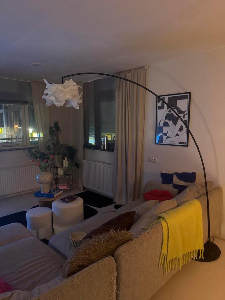 Ikea Booglamp met witte kap, Huis en Inrichting, Lampen | Vloerlampen, Gebruikt, 150 tot 200 cm, Metaal, Ophalen