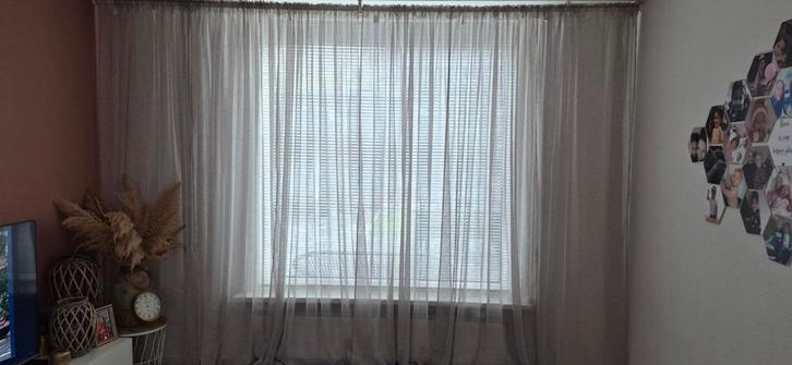 Vitrage, Huis en Inrichting, Stoffering | Gordijnen en Lamellen, Zo goed als nieuw, 200 cm of meer, 200 cm of meer, Grijs, Ophalen