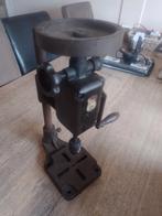 Ixion kolom hand boormachine, Antiek en Kunst, Antiek | Gereedschap en Instrumenten, Ophalen of Verzenden