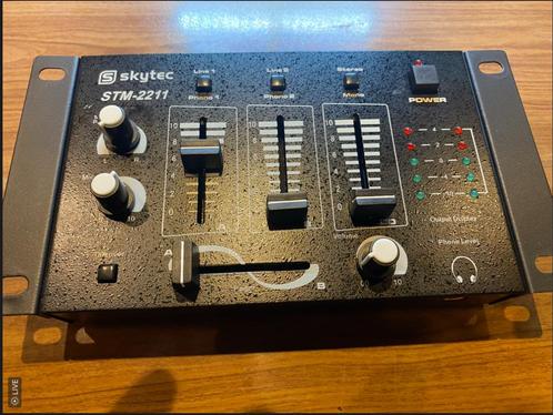 Skytec kleine audio mixer, Muziek en Instrumenten, Mengpanelen, Nieuw, Minder dan 5 kanalen, Microfooningang, Ophalen of Verzenden