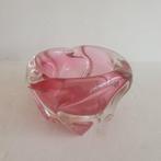 Fraaie schaal ( roze ) - Hoogte 8 cm, Antiek en Kunst, Antiek | Glas en Kristal, Ophalen of Verzenden