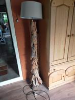 Leuke drijfhout staande kamerlamp, Ophalen, Gebruikt, Hout, 150 tot 200 cm
