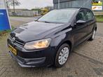 Volkswagen Polo 1.2-12V Comfortline, Nieuwe Apk, Nieuwe vers, Voorwielaandrijving, Euro 5, Gebruikt, Zwart