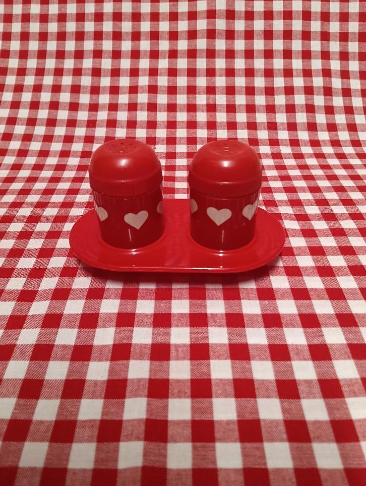 Vintage Waechtersbach hartjes peper en zout stelletje, Huis en Inrichting, Keuken | Servies, Gebruikt, Overige typen, Overige stijlen