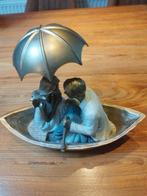 Couple in boat., Ophalen of Verzenden, Zo goed als nieuw