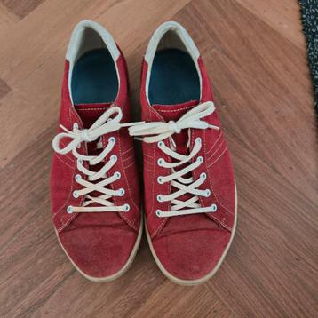 Durea Suède Sneakers Maat 3,5 beschikbaar voor biedingen