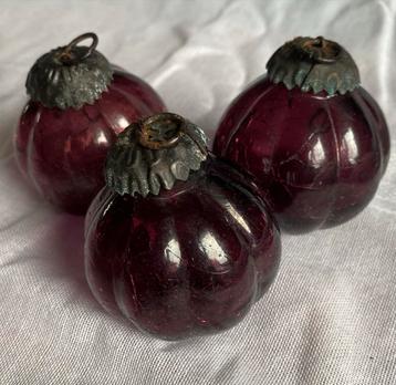 Heksenballen beschikbaar voor biedingen