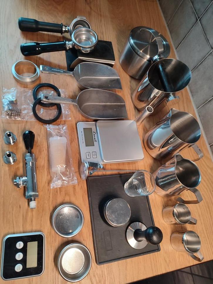 Koffie attributen barista allerlei, Witgoed en Apparatuur, Koffiemachine-accessoires, Zo goed als nieuw, Ophalen of Verzenden