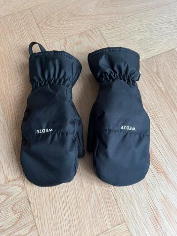 Wedze kinderhanschoenen zwart beschikbaar voor biedingen