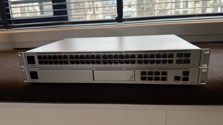 UniFi Dreammachine Pro & USW 48 POE gen2, Computers en Software, Netwerk switches, Gebruikt, Ophalen
