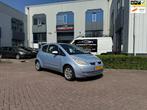 Mitsubishi Colt 1.3 Invite AUTOMAAT!, Auto's, Voorwielaandrijving, Gebruikt, 750 kg, Blauw