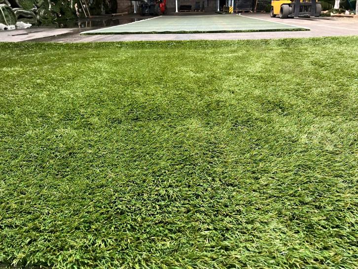 175m2 Kunstgras.  Nog als nieuw! (3.5m x 50m) €1000,-, Tuin en Terras, Gras en Kunstgras, Zo goed als nieuw, 20 m² of meer, Ophalen