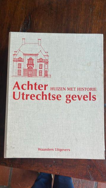 Achter Utrechtse gevels beschikbaar voor biedingen