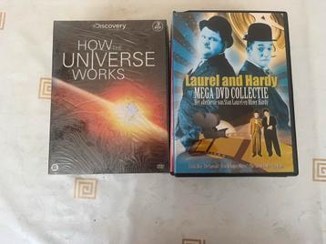DVD collectie Discovery Universe en Laurel and Hardy beschikbaar voor biedingen
