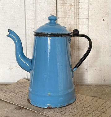 Emaille oud Frans blauw kinder koffiepotje beschikbaar voor biedingen