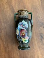 Antiek Donkerbruin Vaasje met Viooltjes, Antiek en Kunst, Ophalen of Verzenden