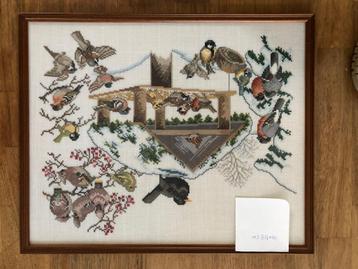 Geborduurd Winter Vogelhuisje Schilderij beschikbaar voor biedingen