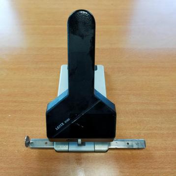 Leitz 5180 2-gaats Perforator beschikbaar voor biedingen