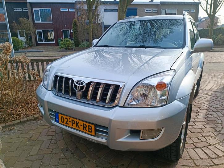 Toyota Land Cruiser 120 3-deurs automaat 2004, Auto's, Toyota, Particulier, Diesel, G, SUV of Terreinwagen, Automaat, Origineel Nederlands