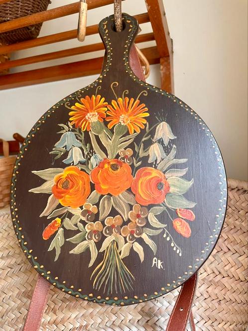 Hapjesplank borrelplank antiek vintage beschilderd 37CM, Huis en Inrichting, Woonaccessoires | Dienbladen, Hout, Ophalen of Verzenden
