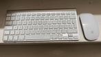 Apple toetsenbord en muis draadloos., Toetsenbord en muis-set, Zo goed als nieuw, Draadloos, Qwerty