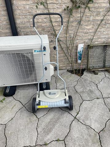 Grasmachine  beschikbaar voor biedingen