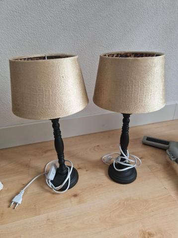 Set van 2 Tafellampen beschikbaar voor biedingen