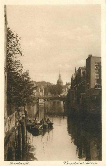 (300-455-047) Dordrecht Voorstraatshaven beschikbaar voor biedingen