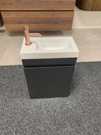 Fontein kastje showroom model, Huis en Inrichting, Badkamer | Badkamermeubels, Zo goed als nieuw, Minder dan 100 cm, 25 tot 50 cm