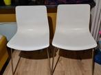 2x goed zittende IKEA Design stoelen (wit), Twee, Kunststof, Design, Gebruikt