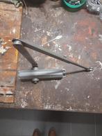 Deurdranger, Doe-het-zelf en Verbouw, Hang- en Sluitwerk, Ophalen of Verzenden, Gebruikt, IJzer, Overige typen