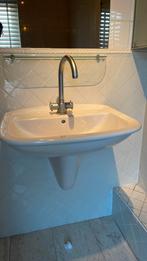 Wastafels met kraan Villeroy& Boch, Doe-het-zelf en Verbouw, Sanitair, Ophalen, Zo goed als nieuw, Wastafel
