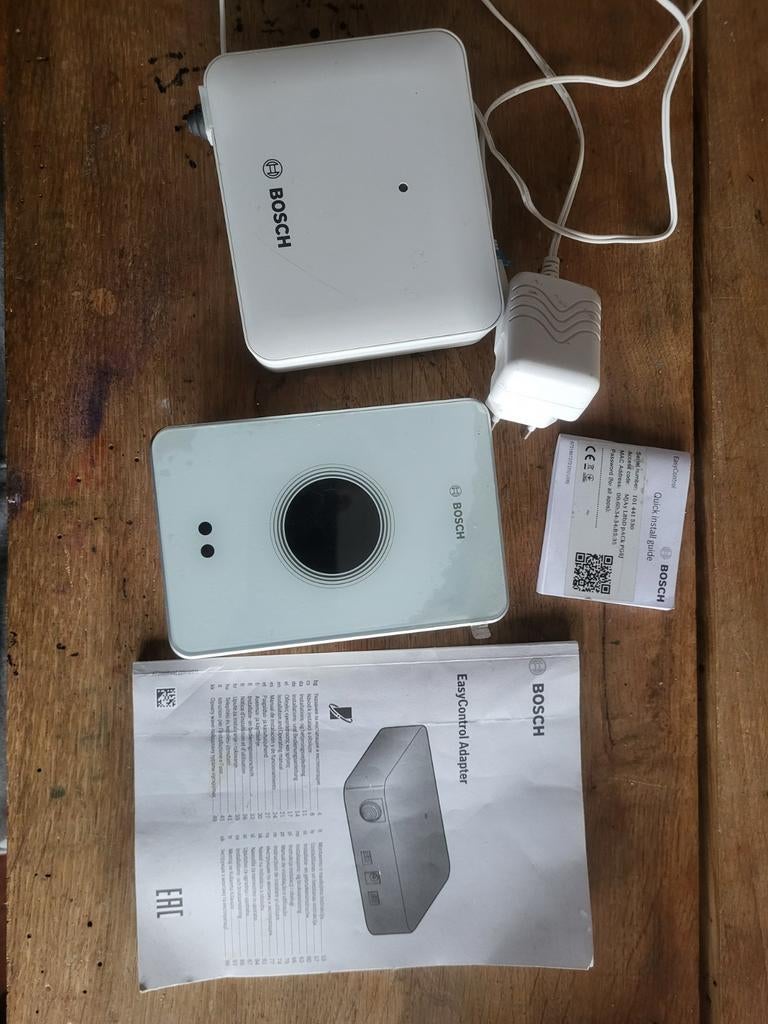 Bosch EasyControl CT200 slimme thermostaat inclusief adapter, Ophalen of Verzenden, Slimme thermostaat, Zo goed als nieuw