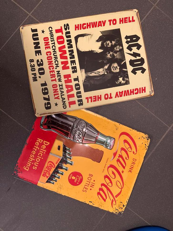 Vintage AC/DC & Coca-Cola Metalen Borden, Huis en Inrichting, Woonaccessoires | Wanddecoraties, Nieuw, Ophalen of Verzenden
