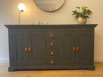 Dressoir / vintage houten kast / mat grijs, Huis en Inrichting, Kasten | Dressoirs, Ophalen, Gebruikt, 150 tot 200 cm, 25 tot 50 cm