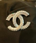 Vintage Broche met Strass, Sieraden, Tassen en Uiterlijk, Broches, Overige materialen, 4 tot 7 cm, Ophalen of Verzenden, Zo goed als nieuw