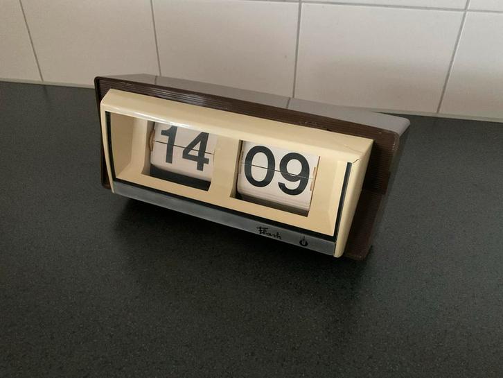 Grote Flip Klok, Huis en Inrichting, Woonaccessoires | Klokken, Gebruikt, Wandklok, Analoog, Ophalen of Verzenden